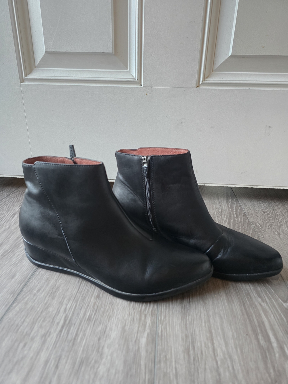 Dansko Serenity Black Leather Waterproof Ankle Boots Hidden Wedge EU 41 US 10.5